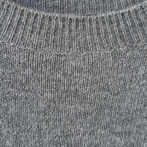 Halogen Gray Tie Bell Sleeve Hi-Lo Sweater XS - Picture 4 of 8